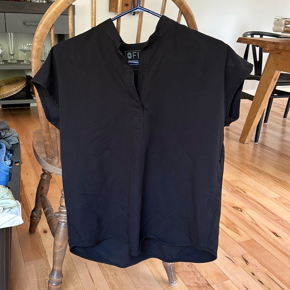 Figs black top